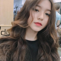 Lisa Nguyễn 